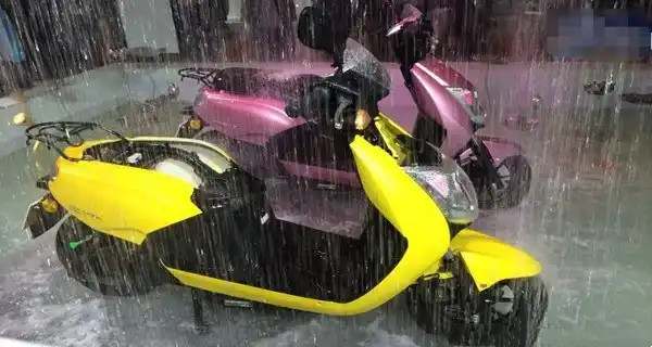 电车能淋雨吗有影响吗3128