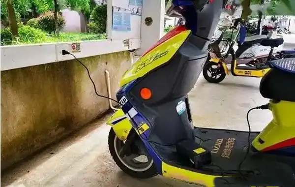 电动车一个月没骑充不进电怎么办1374