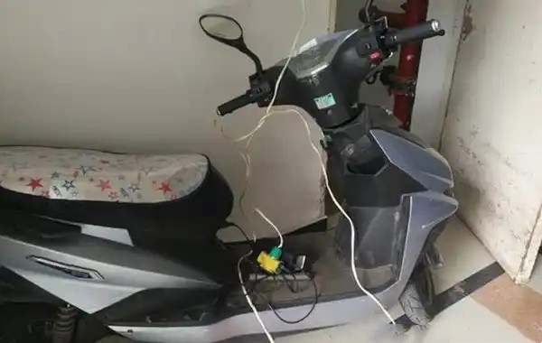 电动车一个月没骑充不进电怎么办5455