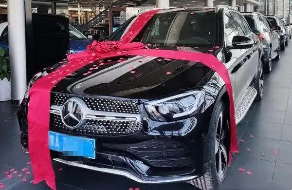 提新车需要拿到什么材料3314