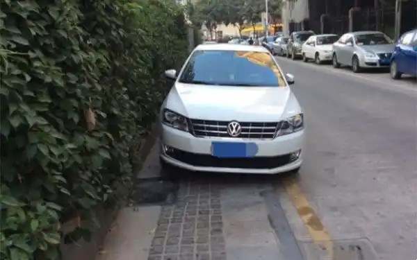 车子斜着停放对车子有损害吗1294