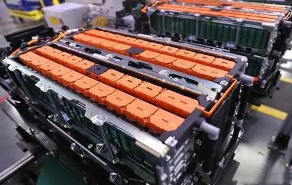 新能源汽车电池寿命一般是几年9609